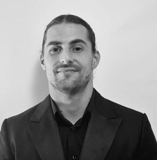 Yianni Tomaras - SIR Properties Assistant Agent